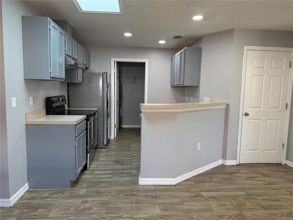 Interior, Kitchen, Recessed Lighting, Wood Texture Flooring