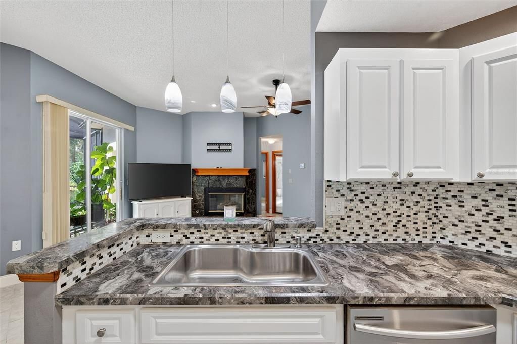 Fireplace, Interior, Kitchen, Pendant Lights
