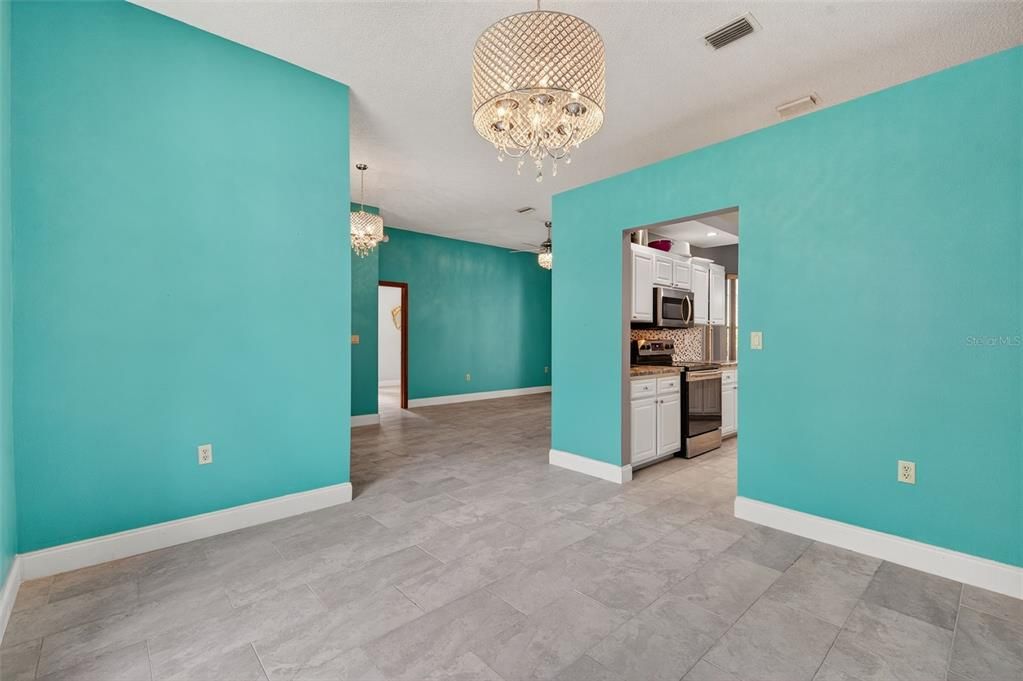 Chandelier, Empty room, Interior, Kitchen