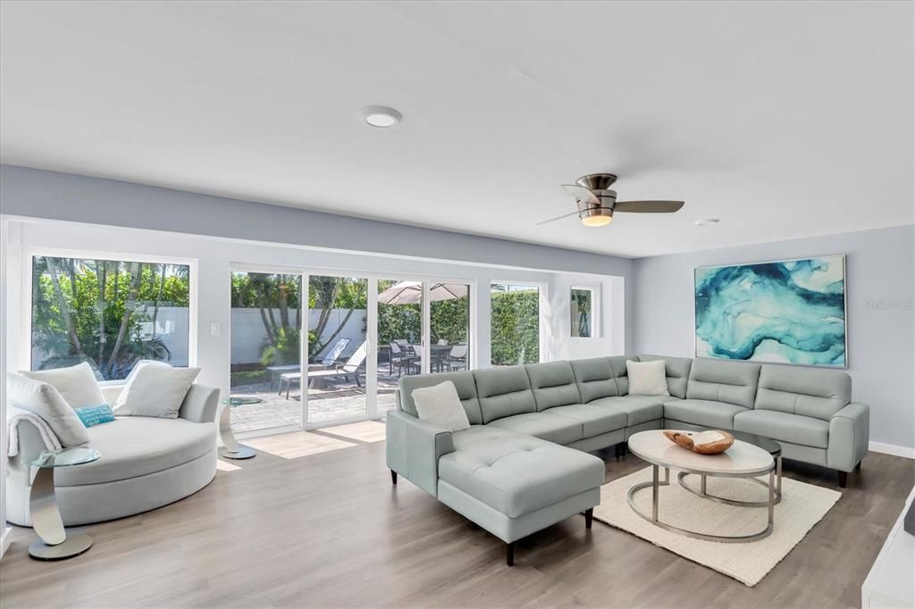 Interior, Living room, Recessed Lighting, Wood Texture Flooring