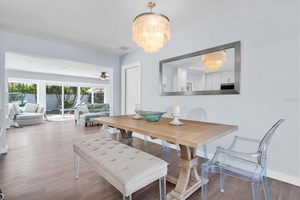 Chandelier, Dining room, Interior, Living room, Wood Texture Flooring