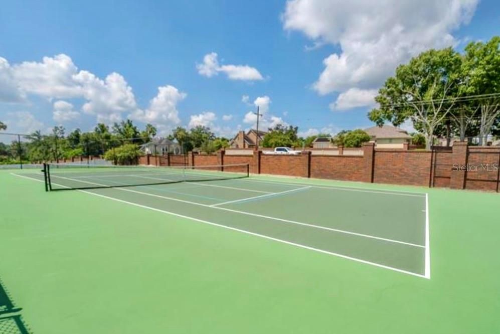 Exterior, Tennis Courts