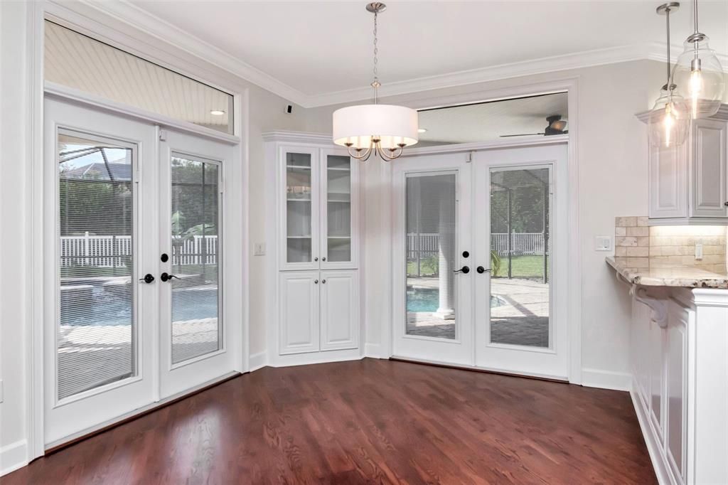 Chandelier, Empty room, Interior, Pendant Lights, Sun Room, Wood Texture Flooring