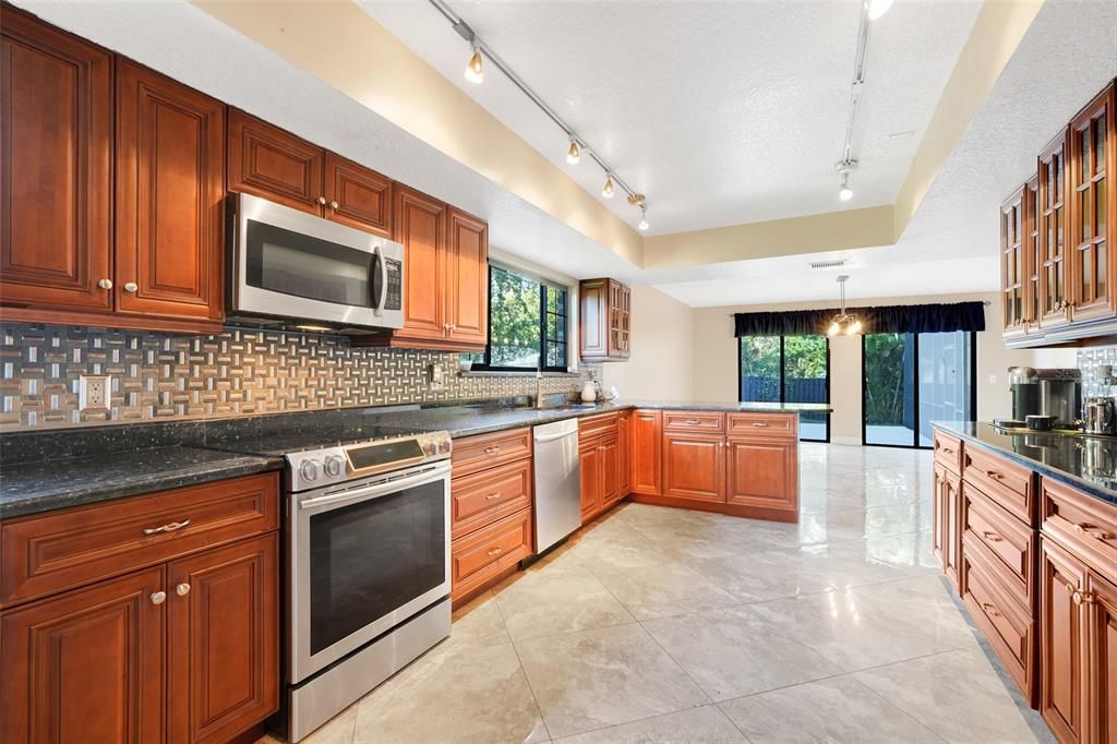 Interior, Kitchen, Pendant Lights, Stainless Steel Appliances