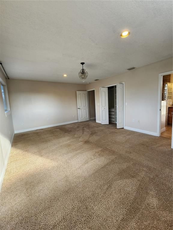 Empty room, Interior, Recessed Lighting