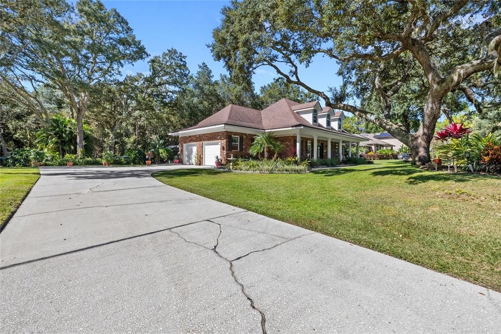 Attached, Backyard, Exterior, Facade, Brick Facade, Ranch