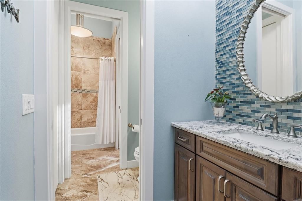 Bathroom, Interior, Pendant Lights