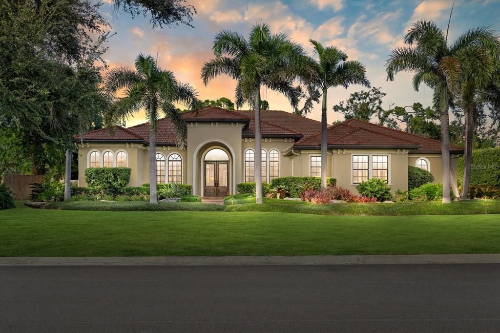 Backyard, Exterior, Facade, Mediterranean