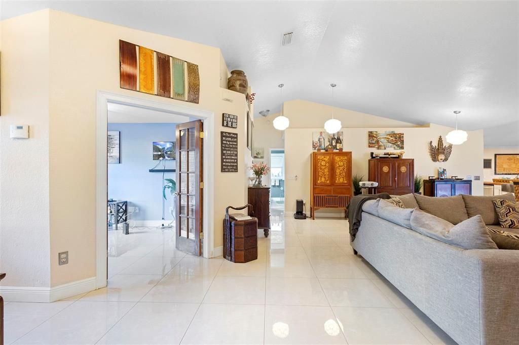 Interior, Living room, Pendant Lights