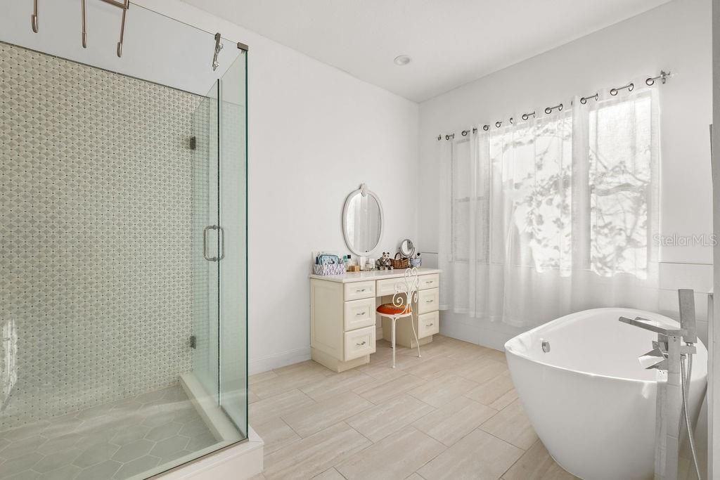 Bathroom, Free Standing Baths, Glass Shower, Interior, Recessed Lighting