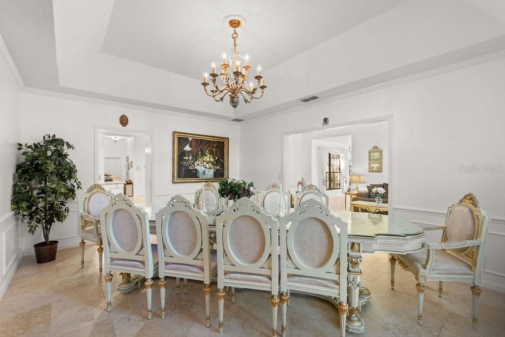 Chandelier, Dining room, Interior