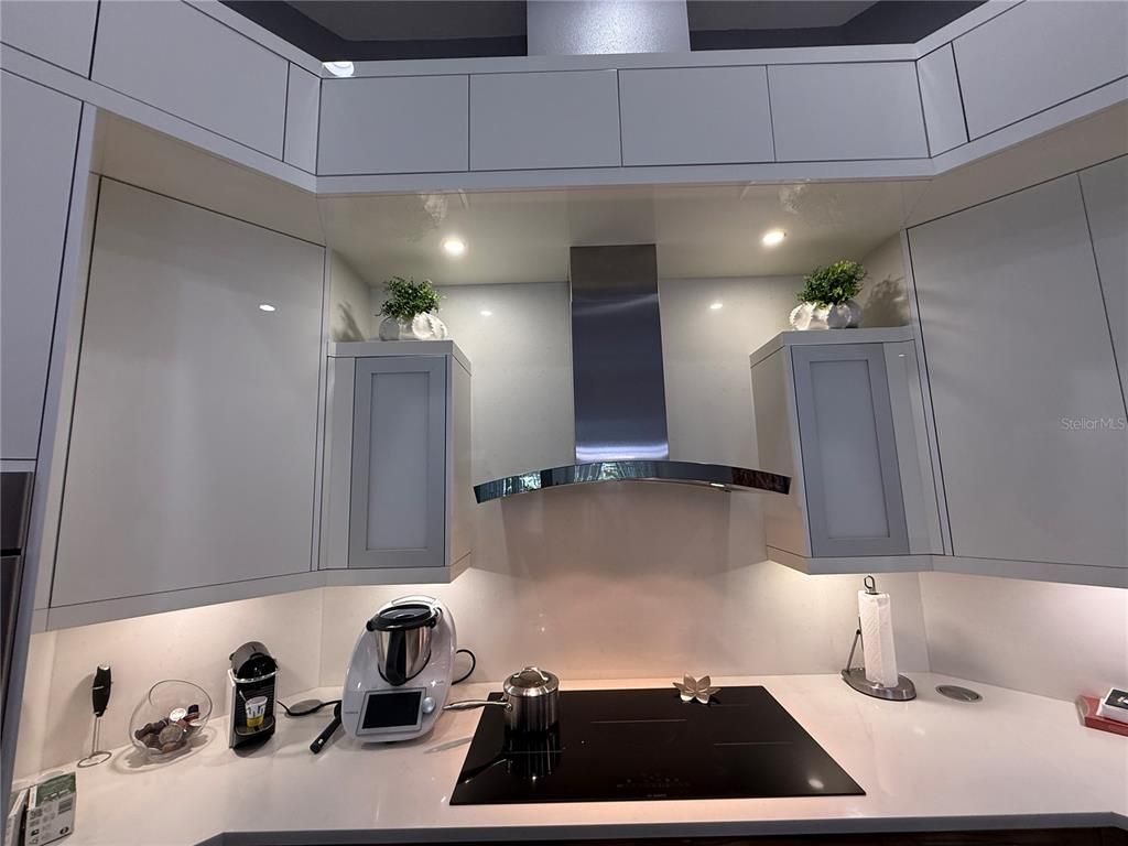 Interior, Kitchen, Recessed Lighting