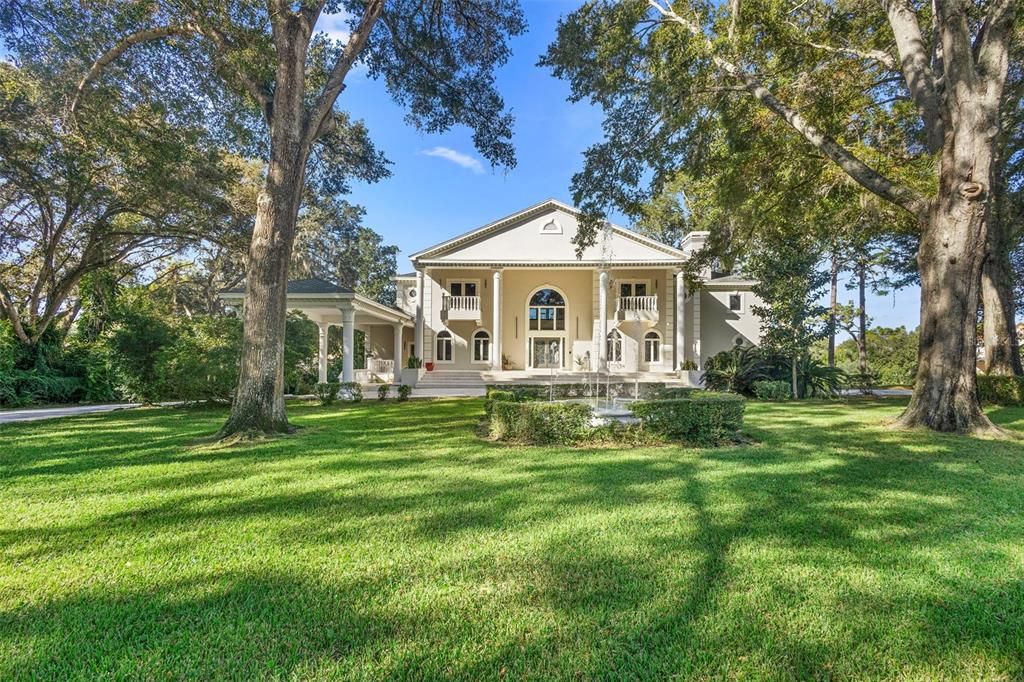 Backyard, Exterior, Facade, Georgian