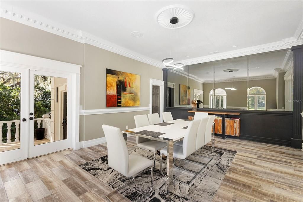 Dining room, Interior, Pendant Lights, Recessed Lighting, Wood Texture Flooring