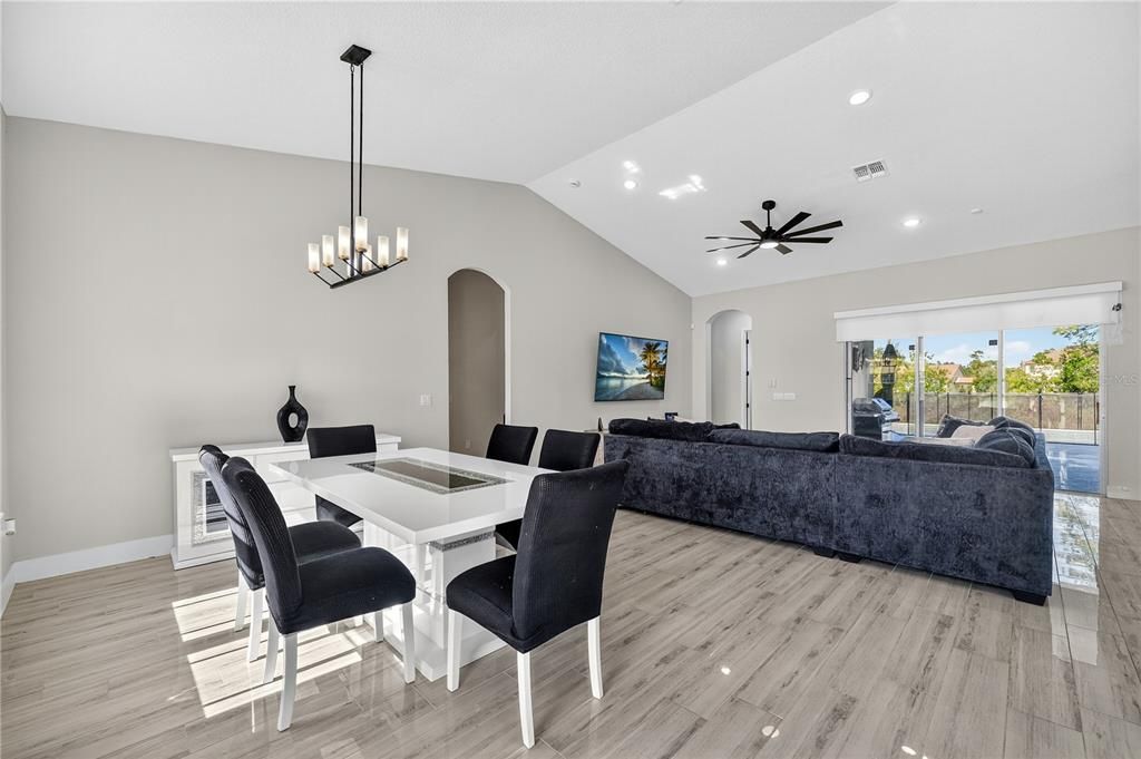 Dining room, Interior, Living room, Pendant Lights, Recessed Lighting, Wood Texture Flooring