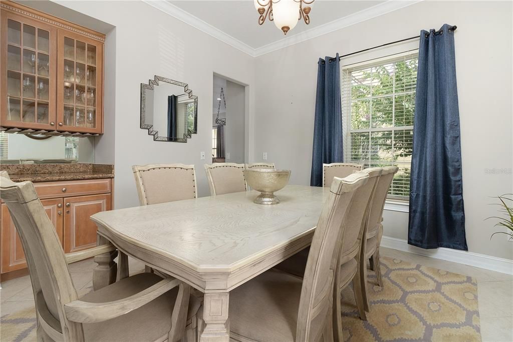 Dining room, Interior
