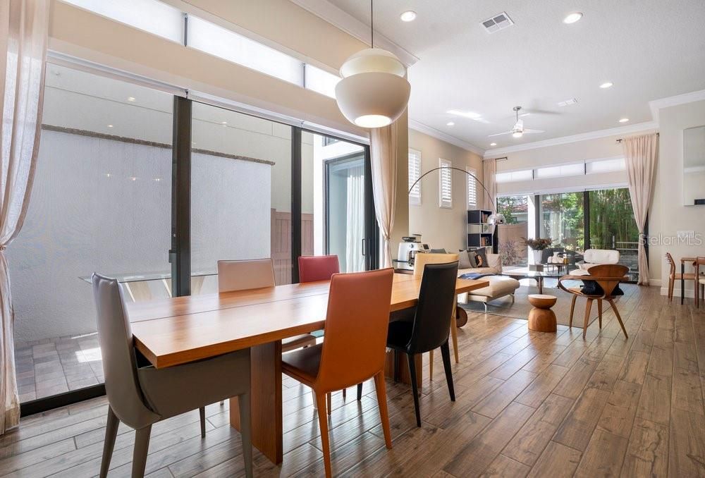 Dining room, Interior, Living room, Pendant Lights, Recessed Lighting, Wood Texture Flooring