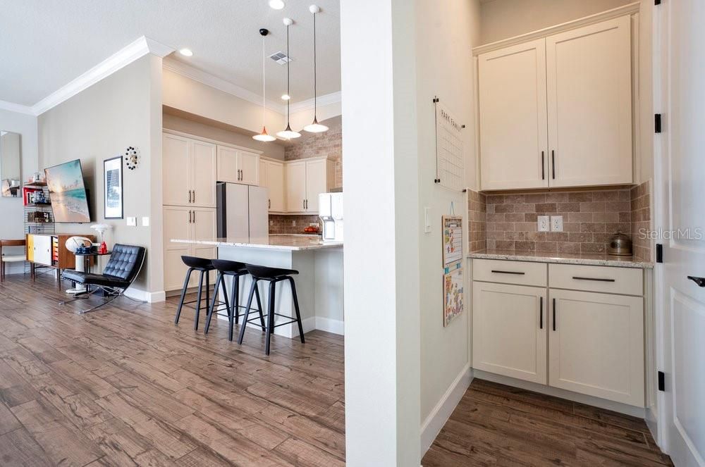 Interior, Kitchen, Pendant Lights, Recessed Lighting, Wood Texture Flooring