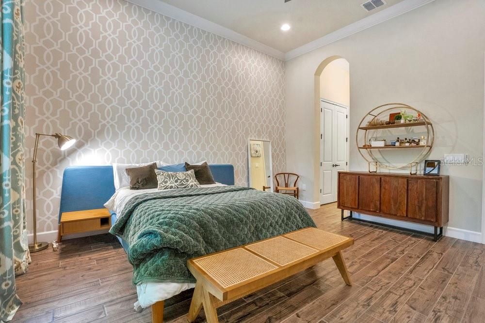 Bedroom, Interior, Recessed Lighting, Wood Texture Flooring