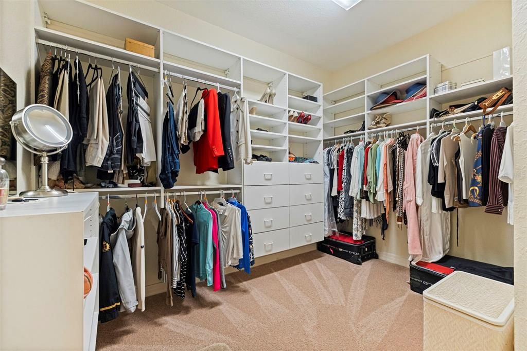 Interior, Walk-in Closets