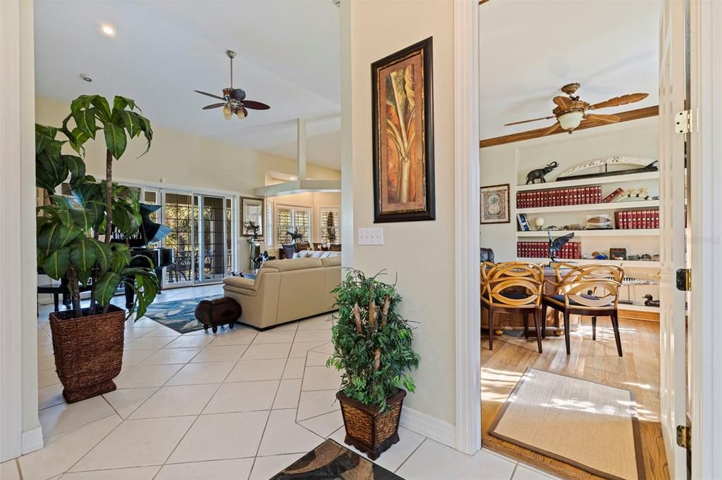 Dining room, Interior, Living room, Recessed Lighting