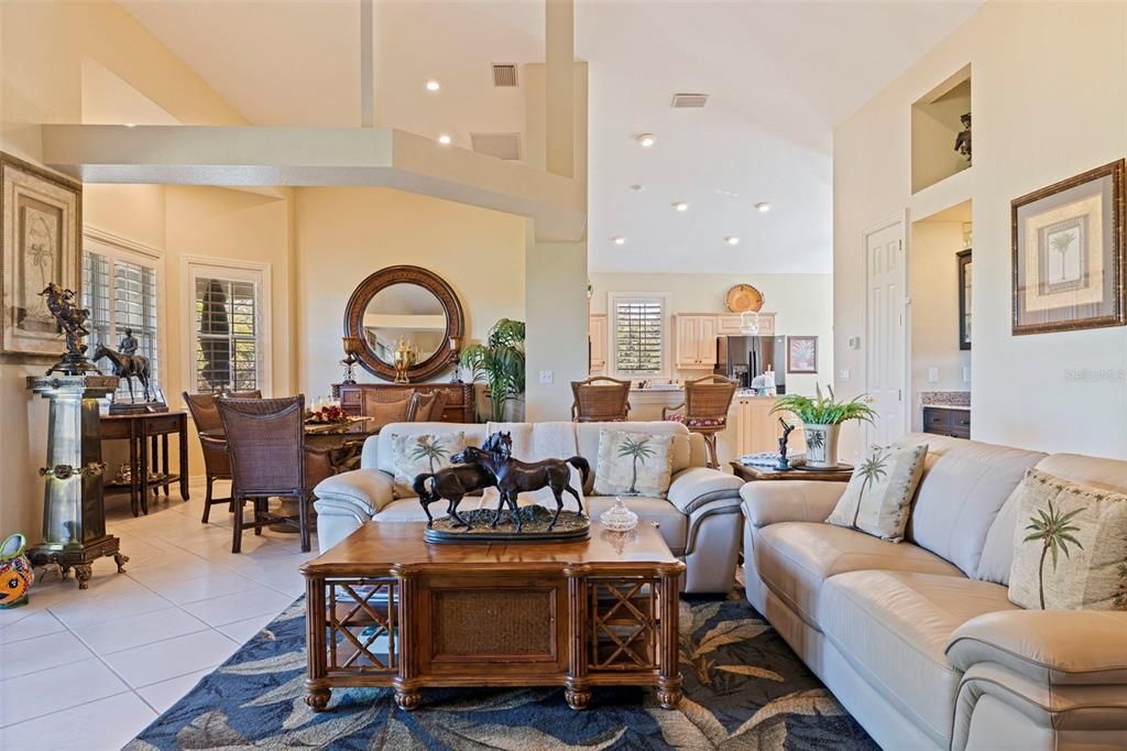 Dining room, Interior, Kitchen, Living room, Recessed Lighting