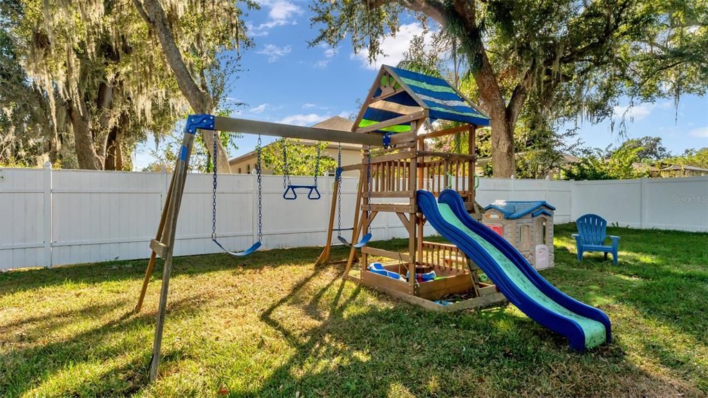 Backyard, Exterior, Playground