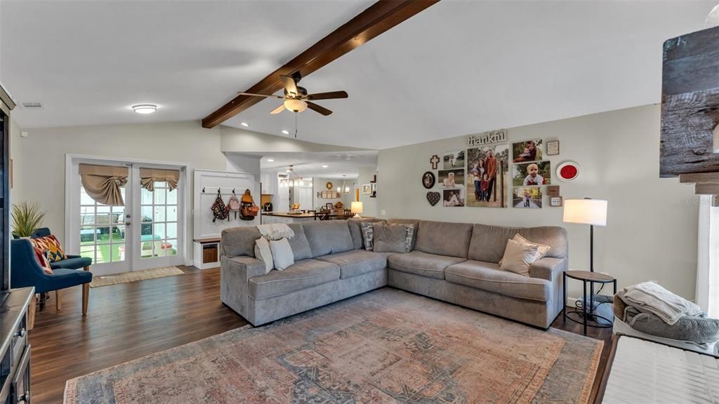 Interior, Kitchen, Living room, Pendant Lights, Recessed Lighting, Wooden Beams, Wood Texture Flooring