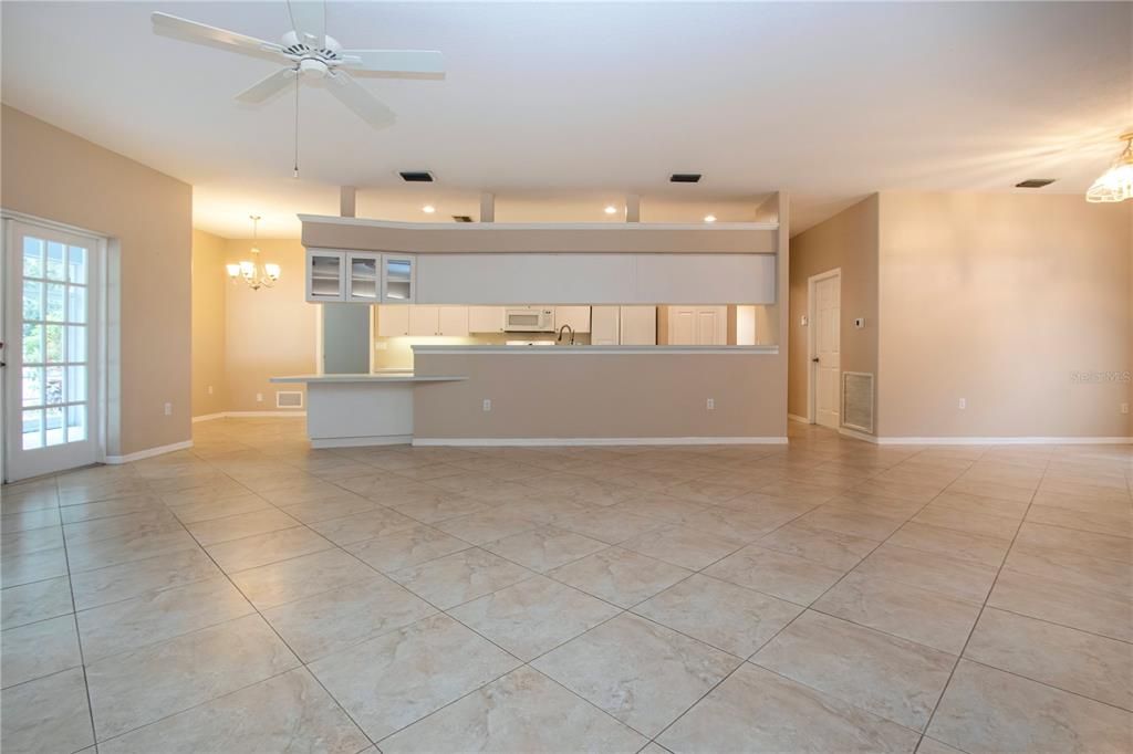 Chandelier, Empty room, Interior, Kitchen, Recessed Lighting