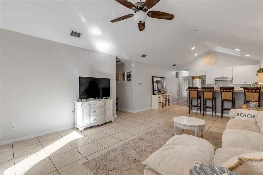 Interior, Kitchen, Recessed Lighting