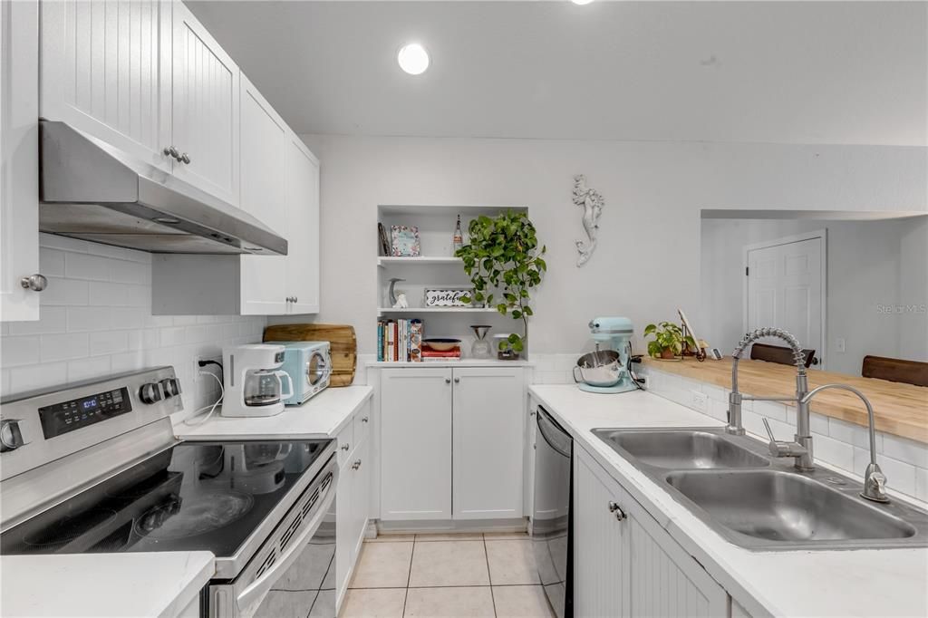 Interior, Kitchen, Recessed Lighting