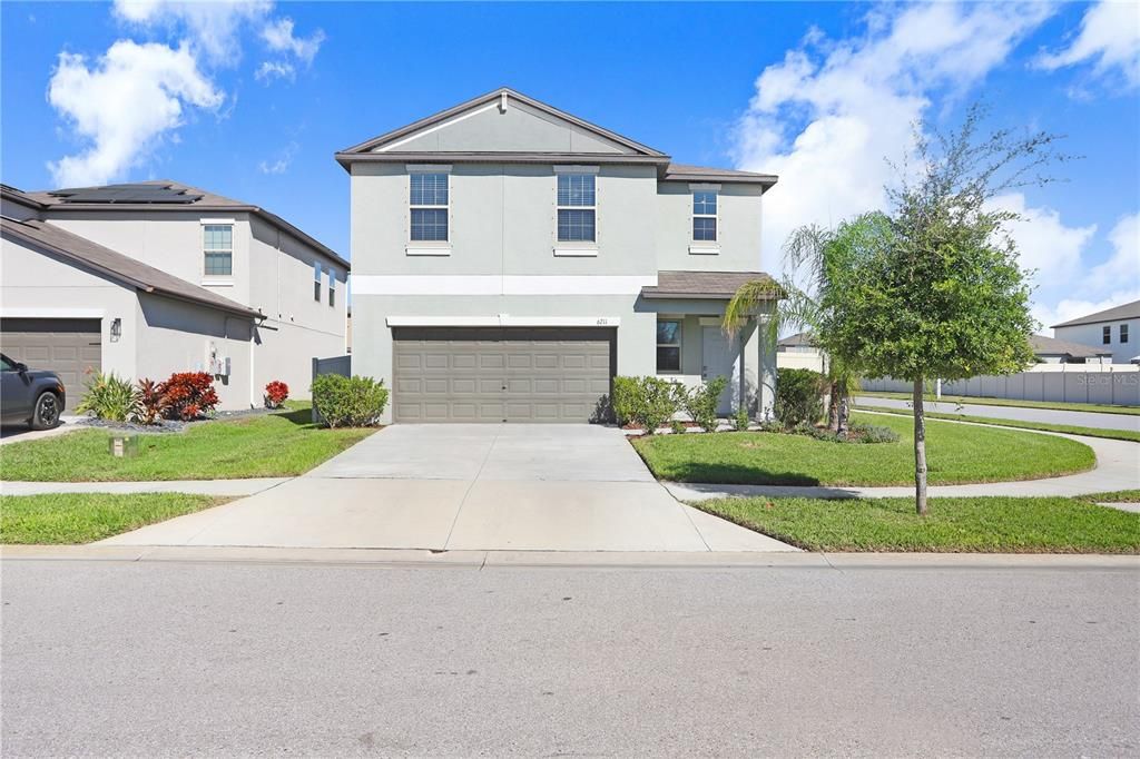 Attached, Exterior, Facade, Solar Panels, Farmhouse