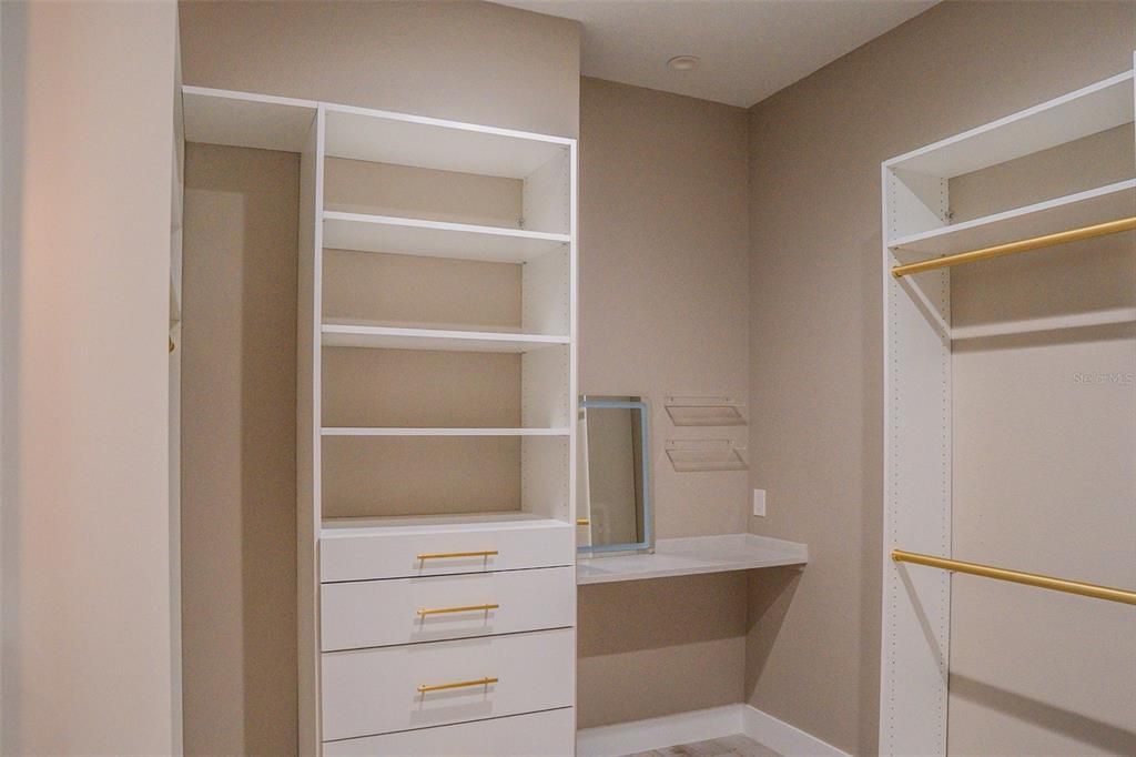 Interior, Walk-in Closets