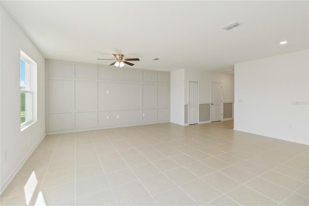 Empty room, Interior, Recessed Lighting