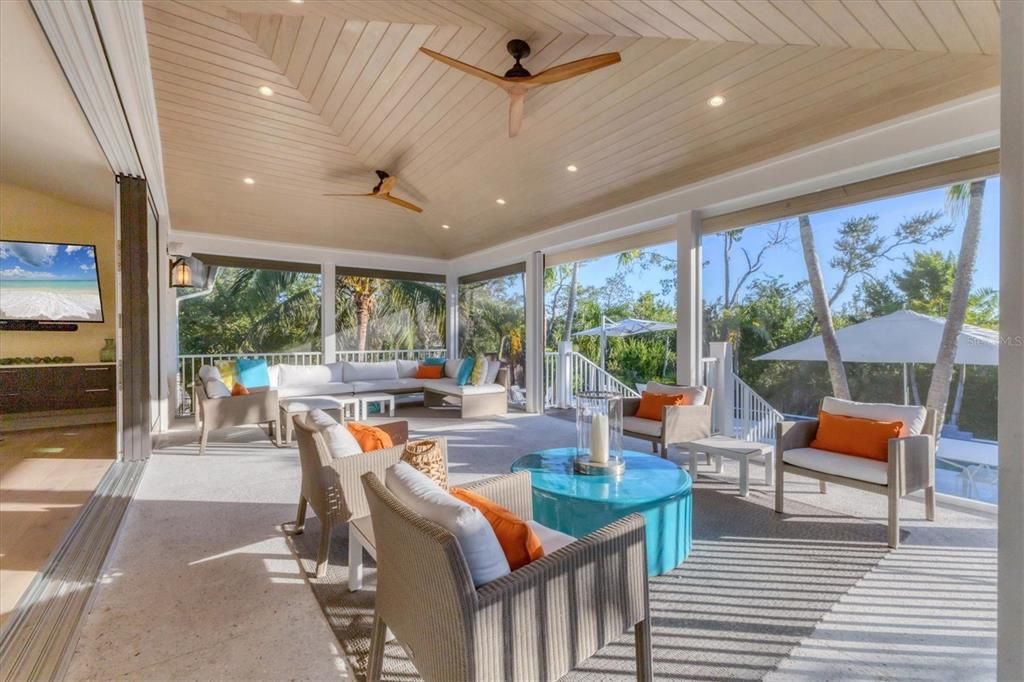 Interior, Living room, Recessed Lighting, Sun Room