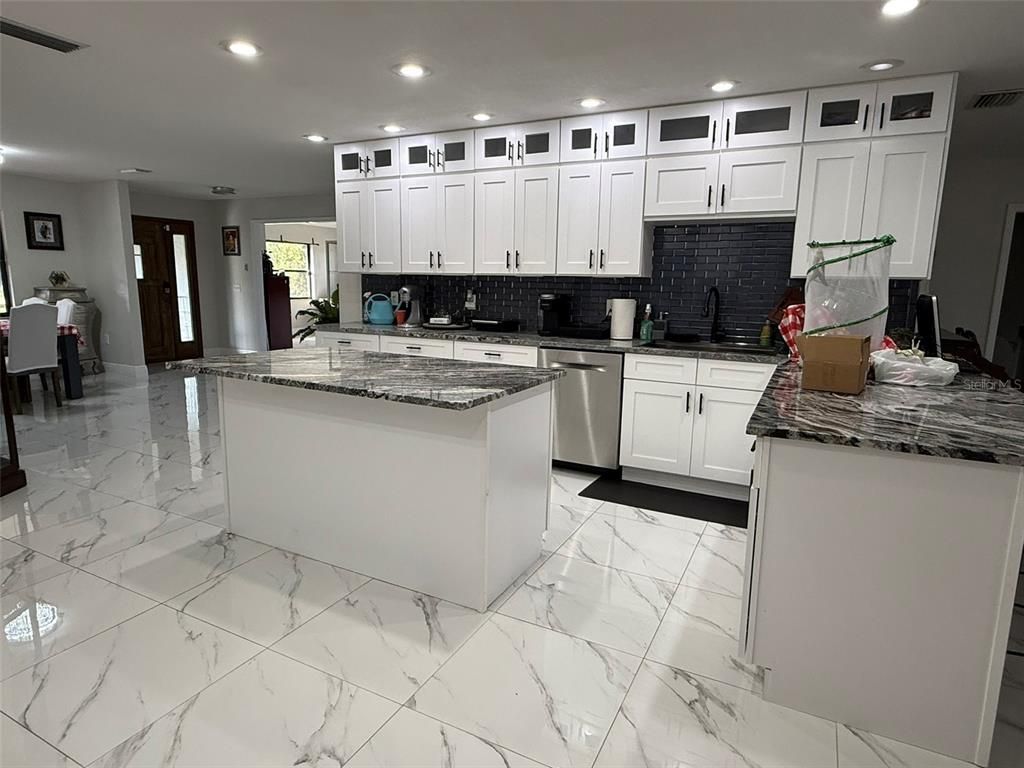 Interior, Kitchen, Marble, Recessed Lighting
