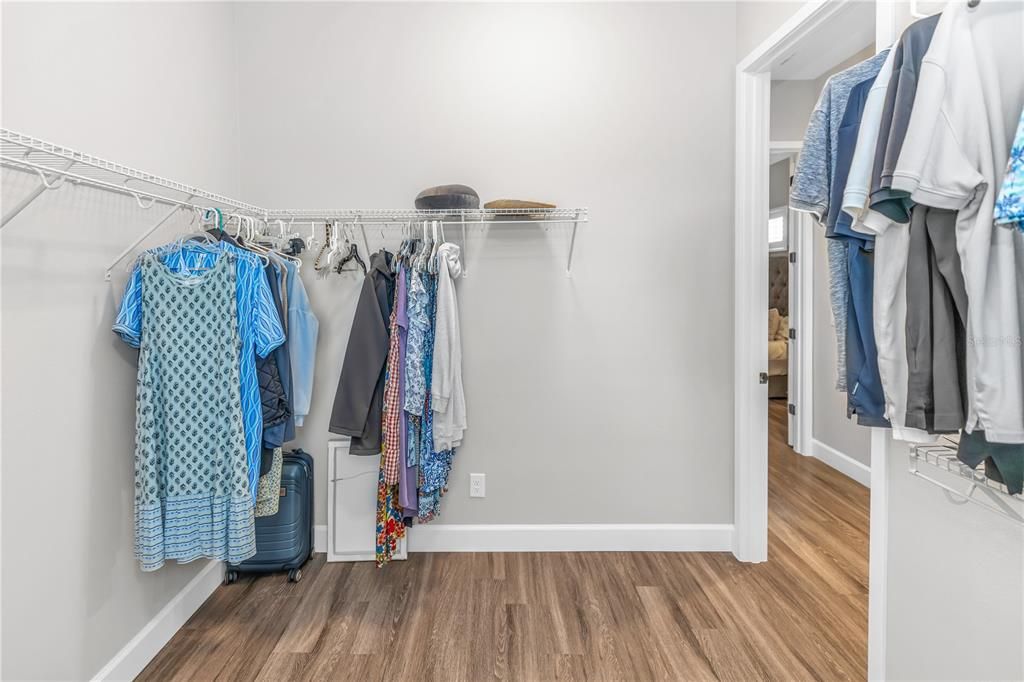 Interior, Walk-in Closets, Wood Texture Flooring