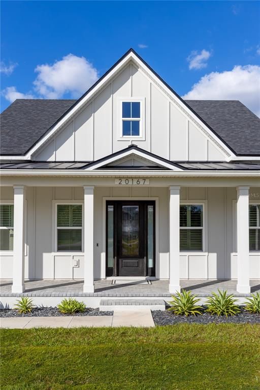 Exterior, Facade, Farmhouse