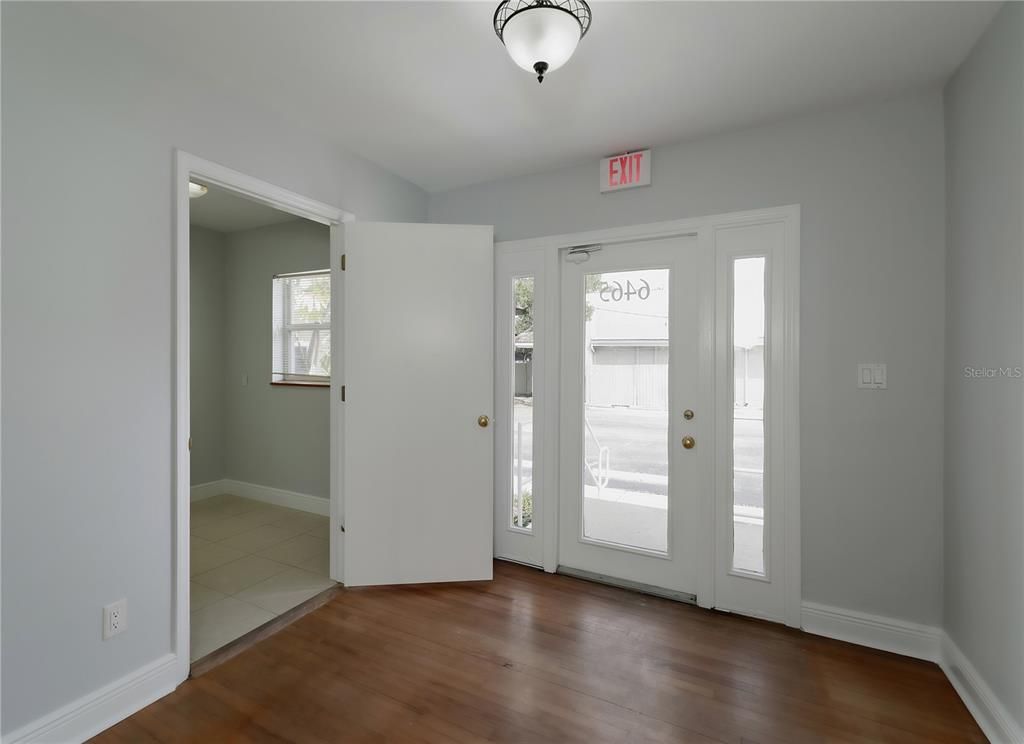Empty room, Interior, Wood Texture Flooring
