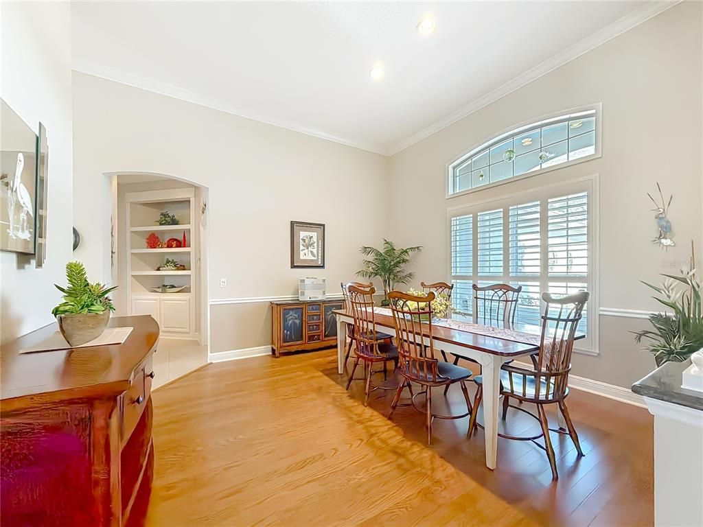 Dining room, Interior, Recessed Lighting, Wood Texture Flooring