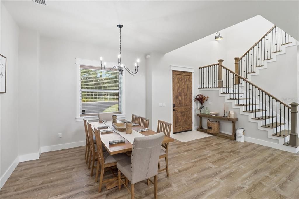 Chandelier, Dining room, Interior, Pendant Lights, Wood Texture Flooring