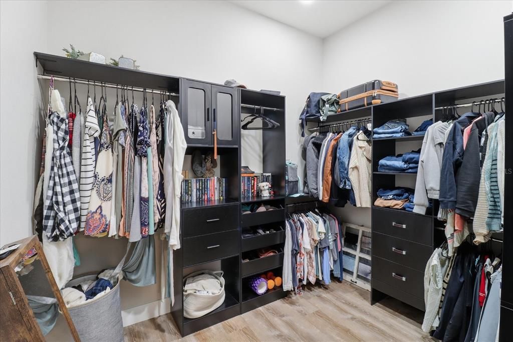 Interior, Recessed Lighting, Walk-in Closets, Wood Texture Flooring