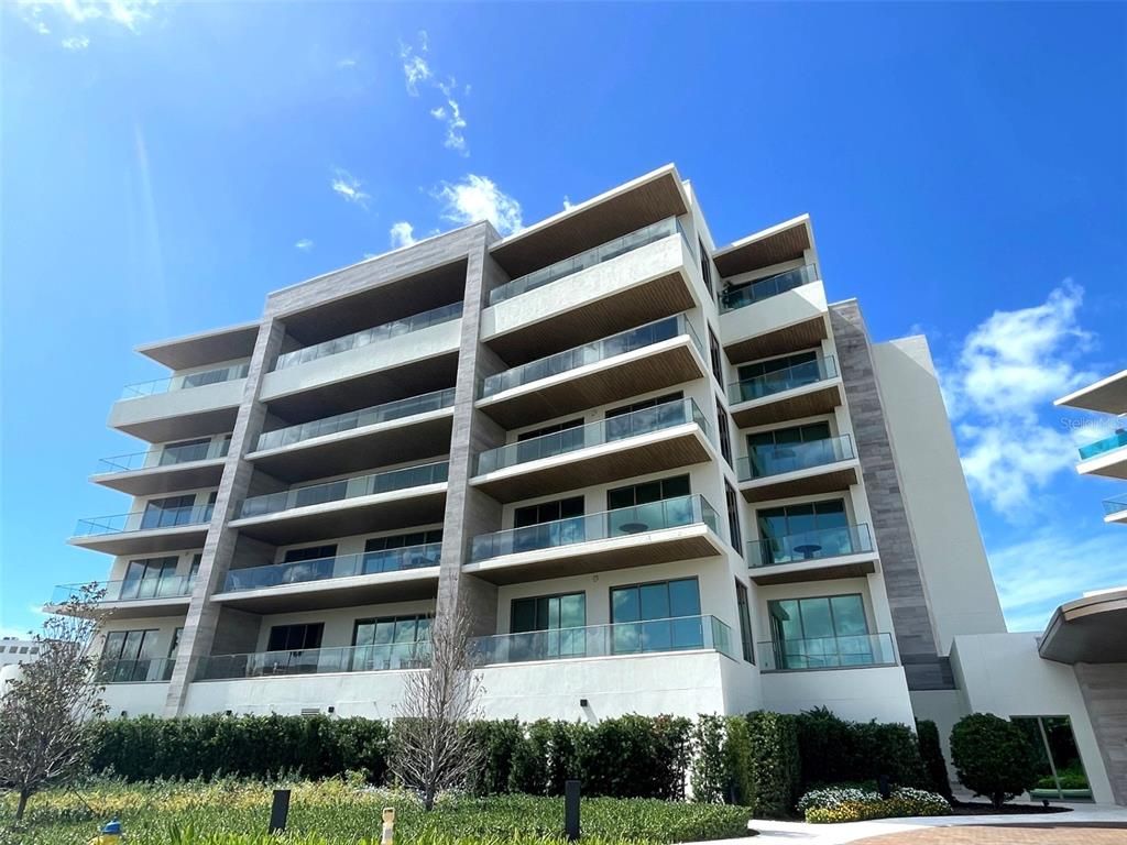 Exterior, Facade, Condo Building