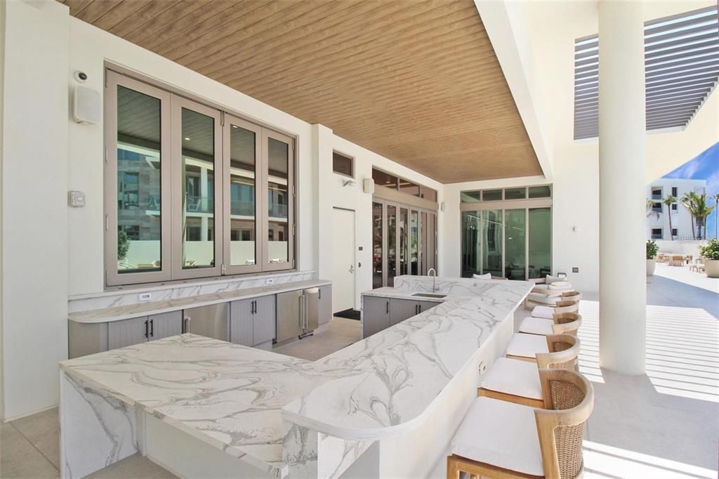 Exterior, Outdoor Kitchen