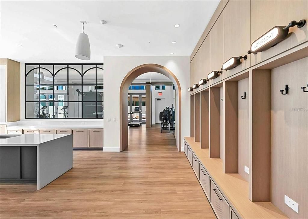 Interior, Pendant Lights, Recessed Lighting, Wood Texture Flooring