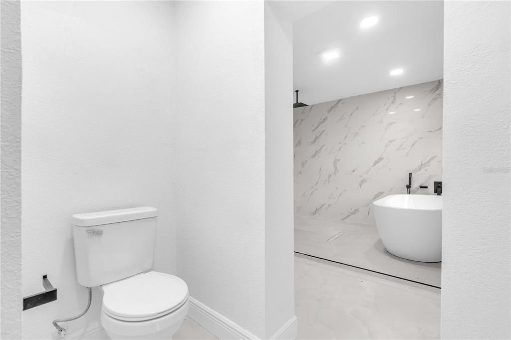 Bathroom, Free Standing Baths, Interior, Marble, Marble Walls, Recessed Lighting