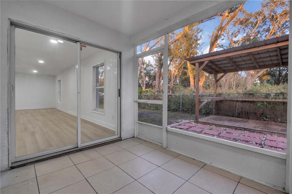 Interior, Recessed Lighting