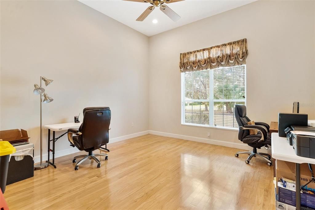Home Office, Interior, Recessed Lighting, Wood Texture Flooring