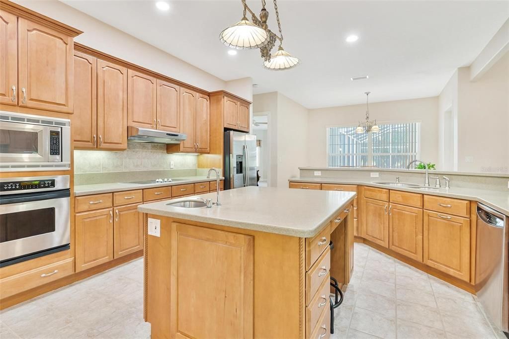 Chandelier, Interior, Kitchen, Pendant Lights, Recessed Lighting, Stainless Steel Appliances