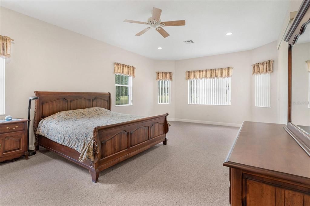 Bedroom, Interior, Recessed Lighting
